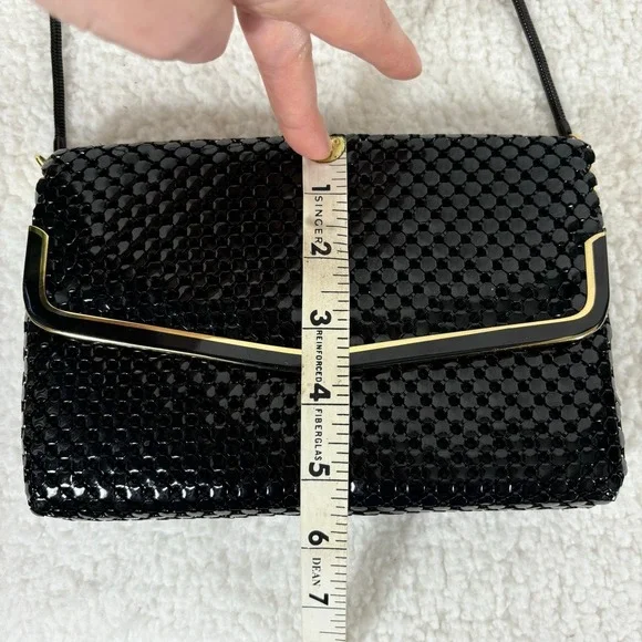 Vintage Metal Mesh Crossbody Bag Black Gold Trim Evening Clutch Glam Retro - Picture 11 of 12
